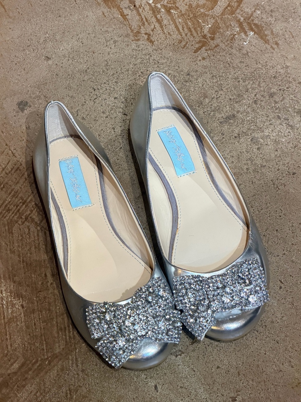 Betsey Johnson silver satin ballet flats